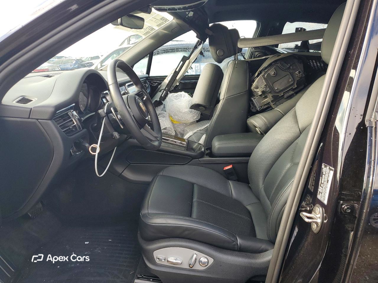 Porsche Macan 2025