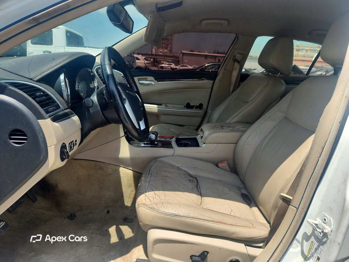 Chrysler 300 2012