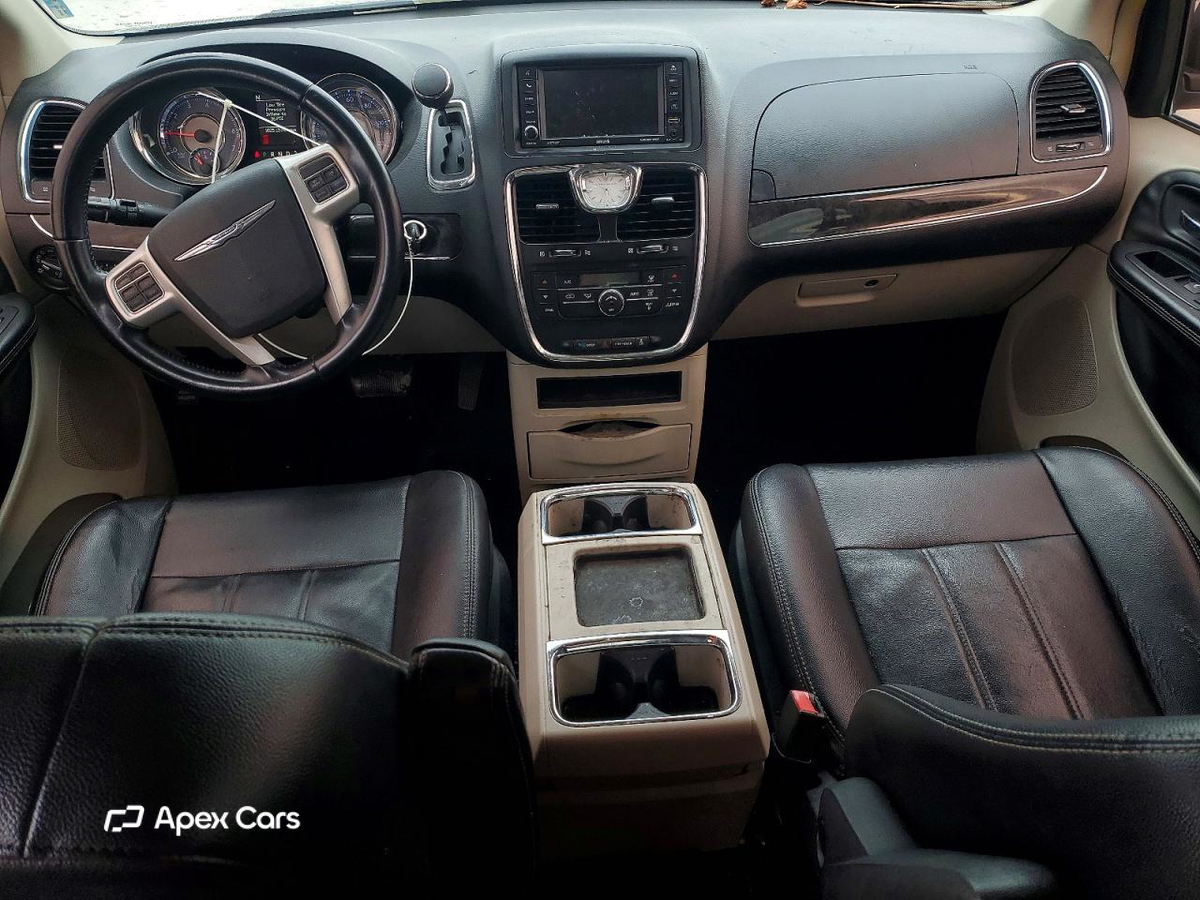 Chrysler Voyager 2014