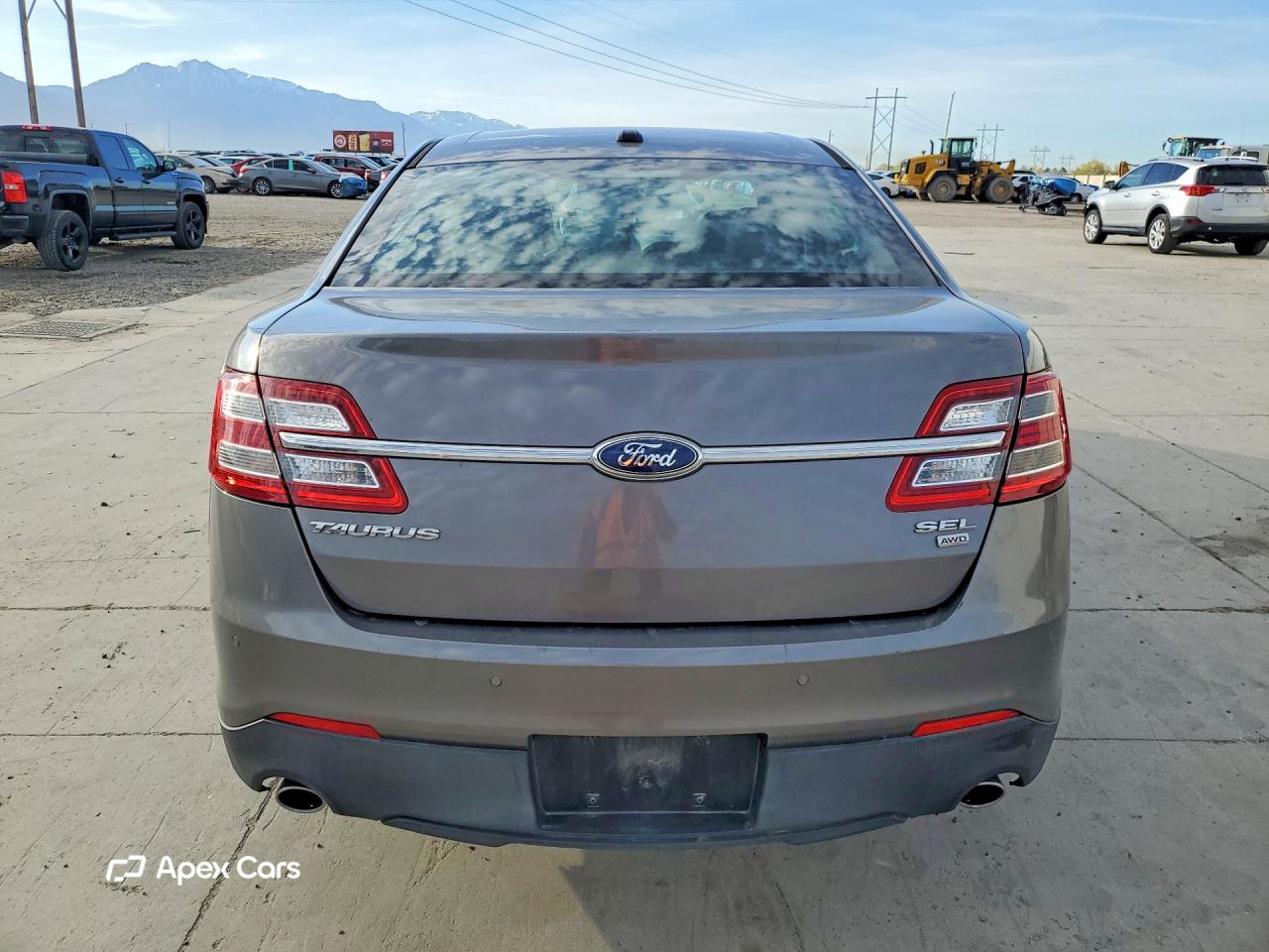 Ford Taurus 2013