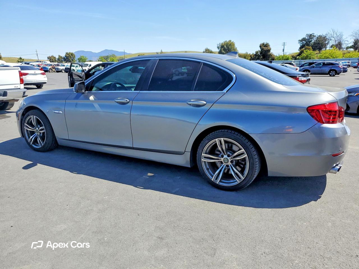 BMW Series 5 2012