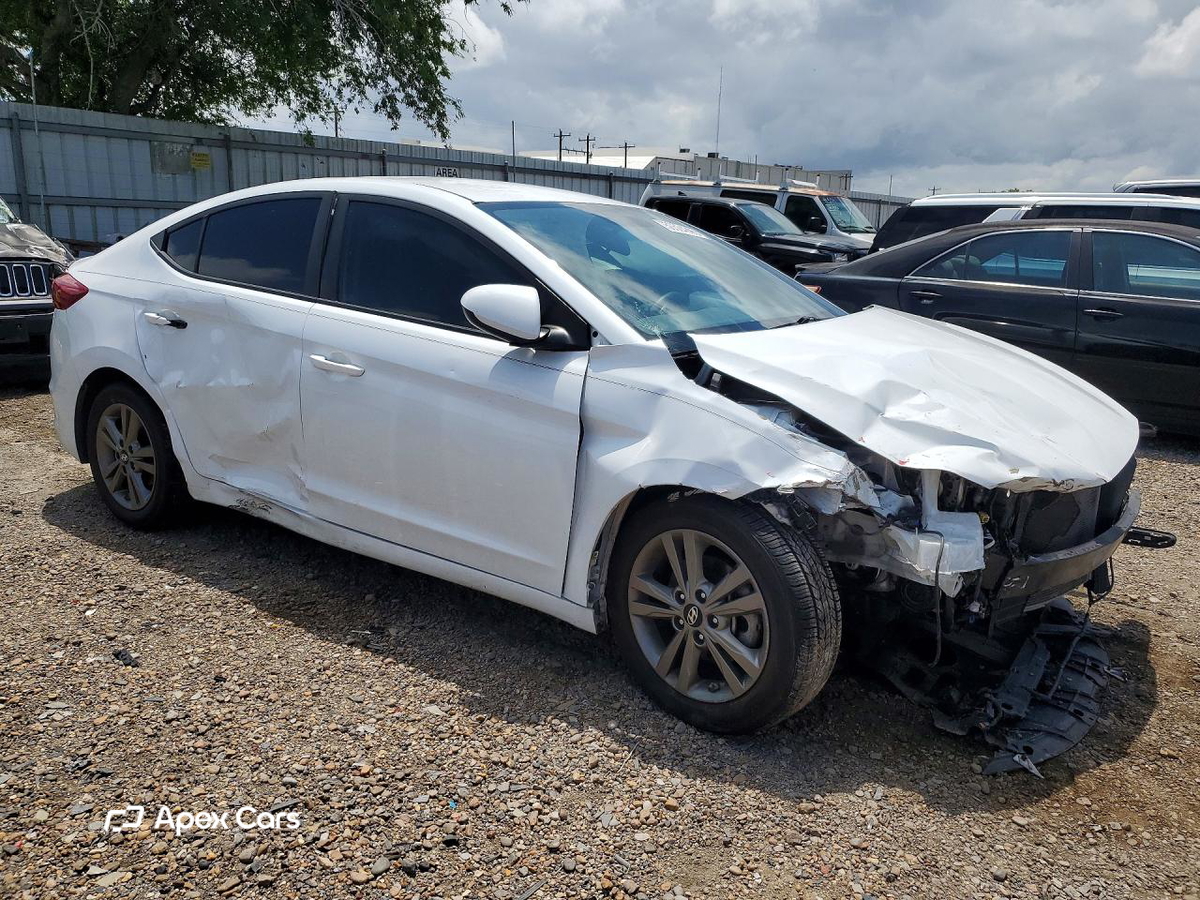 Hyundai Elantra 2018