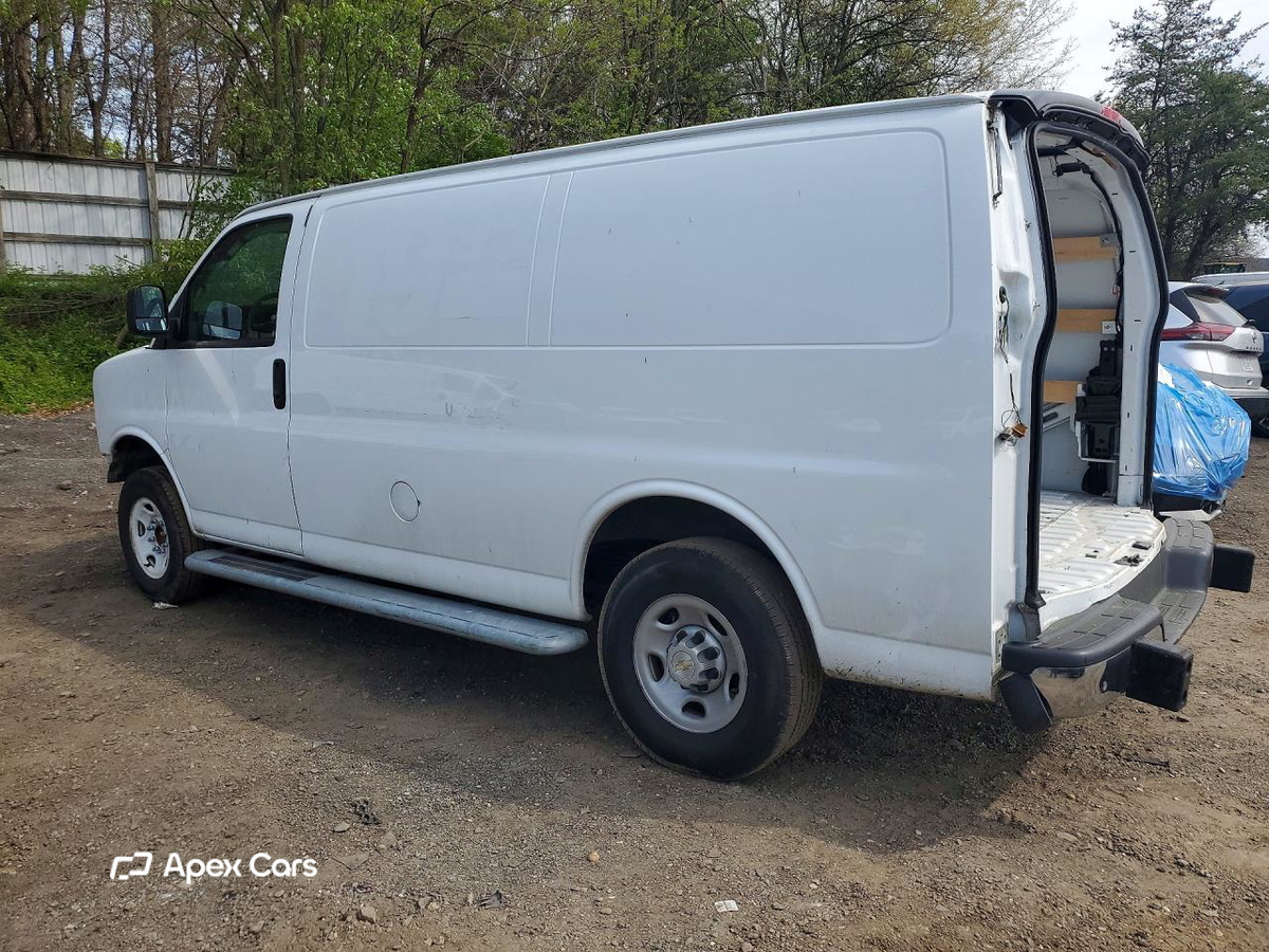 Chevrolet Express 2024