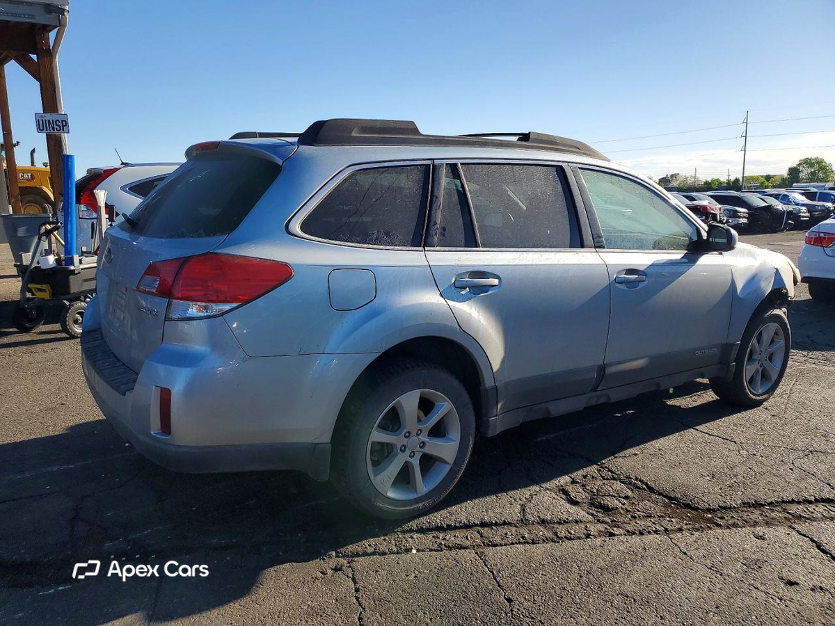 Subaru Outback 2013