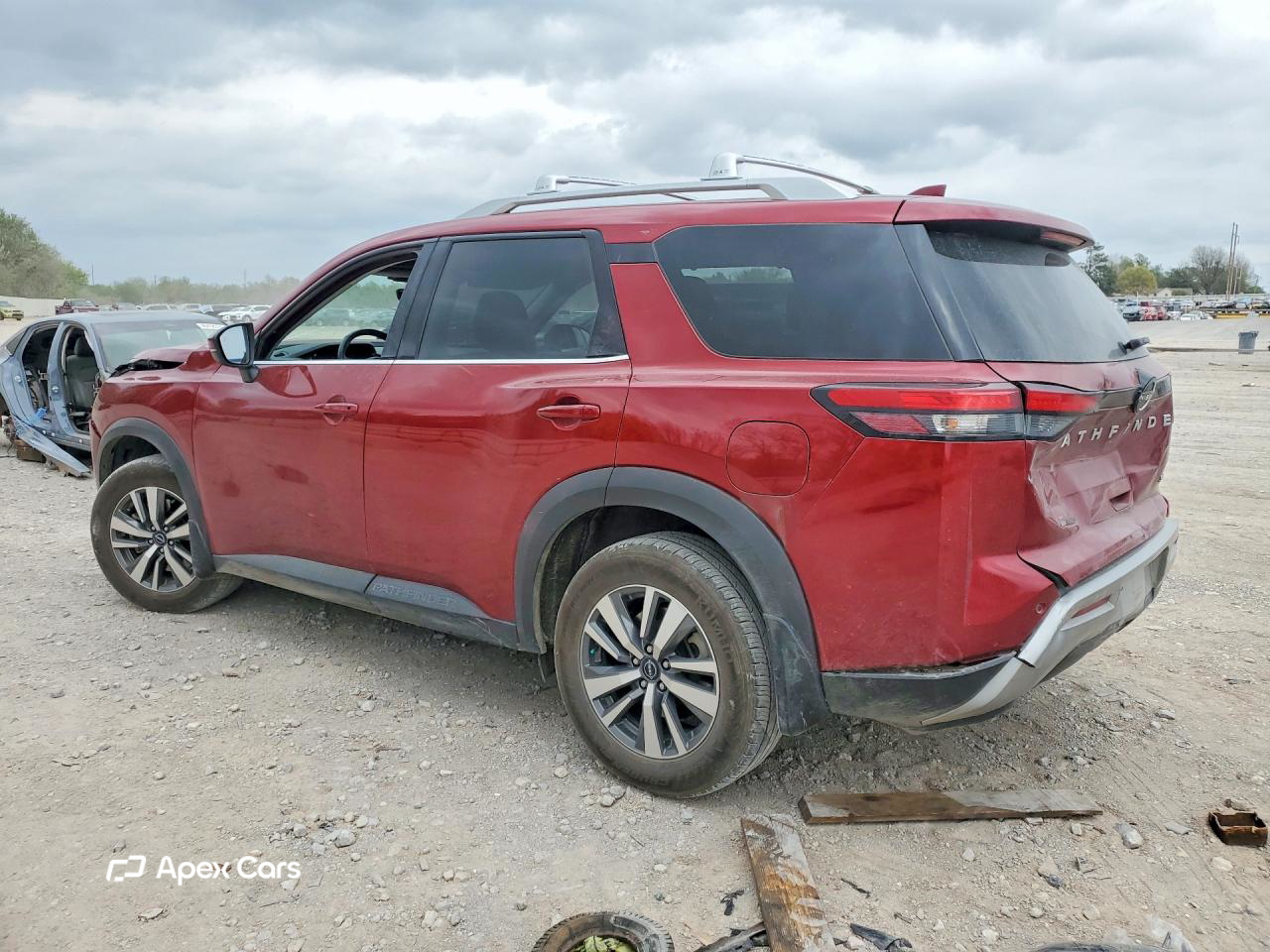 Nissan Pathfinder 2024