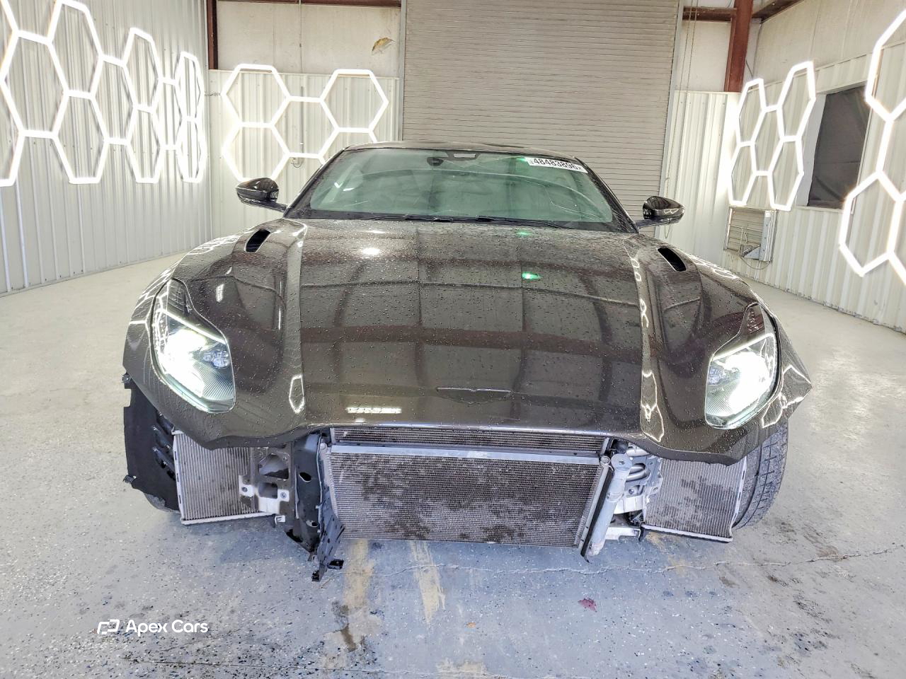 Aston Martin DB11 2017