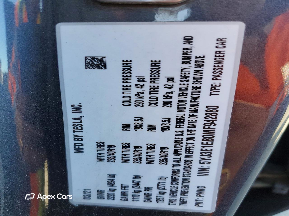 Tesla Model 3 2021
