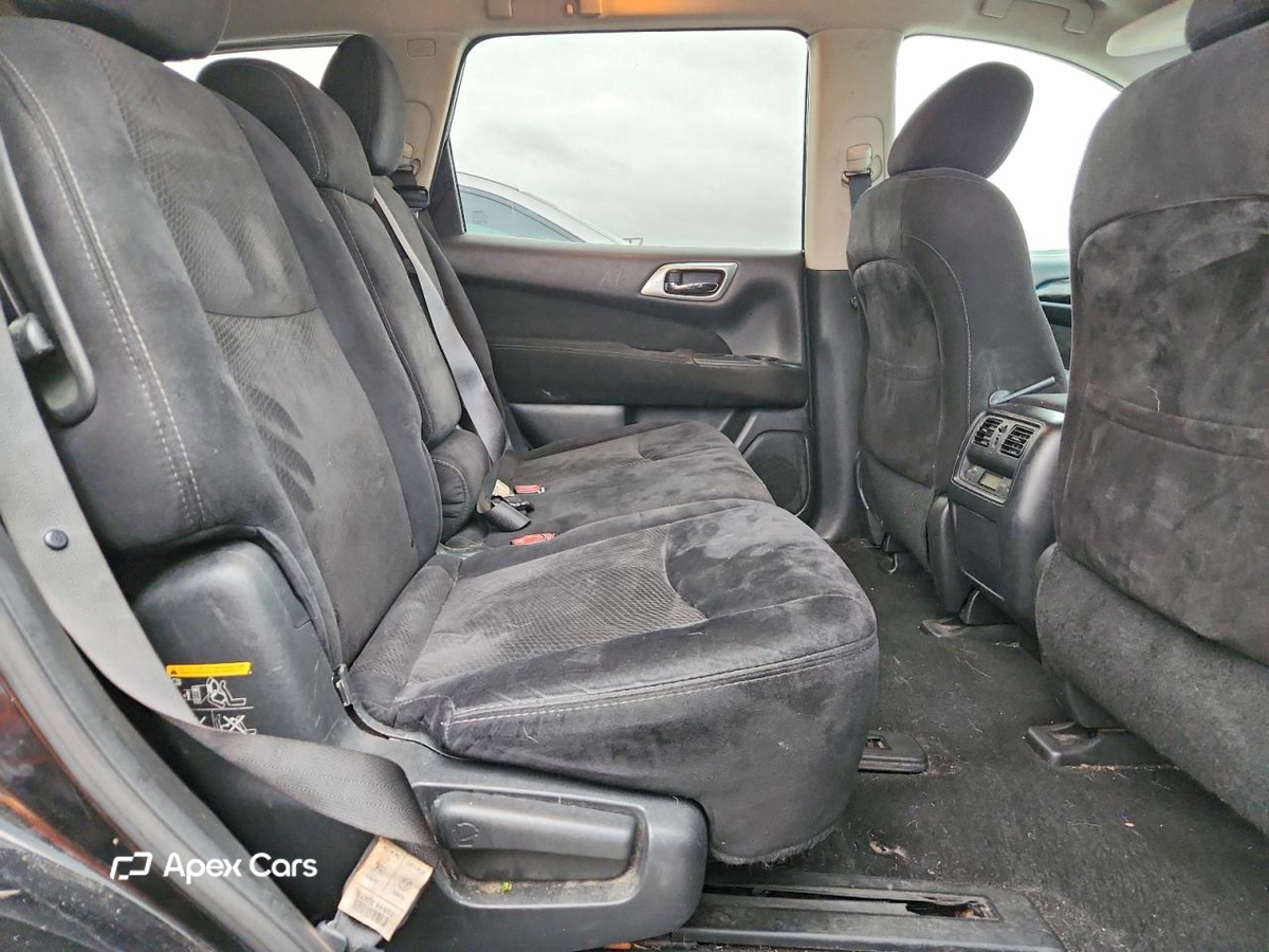Nissan Pathfinder 2015