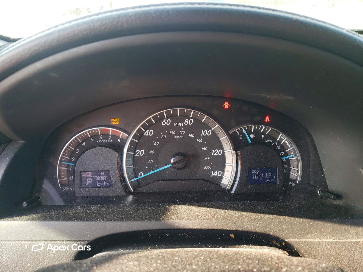 Toyota Camry 2012