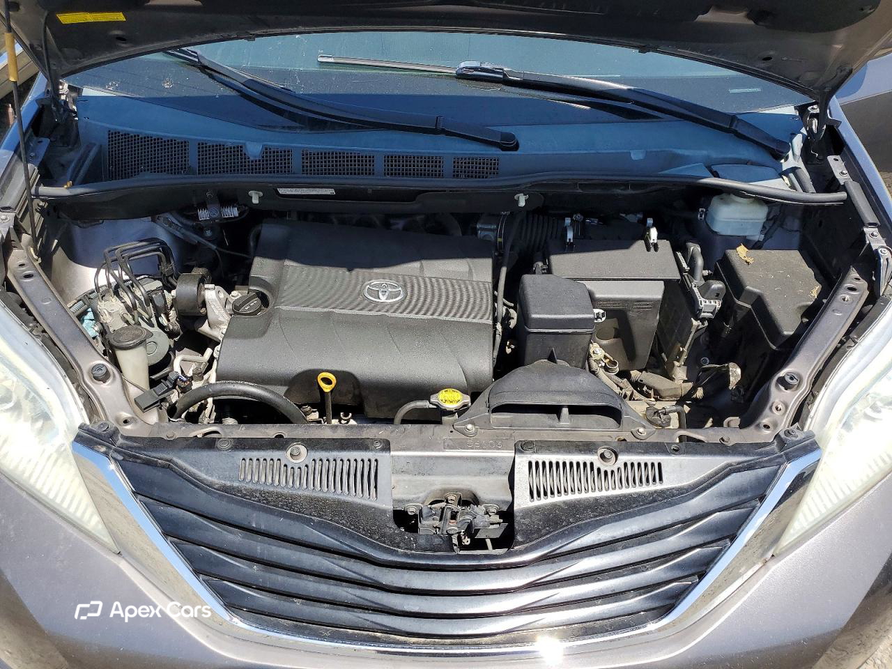Toyota Sienna 2012