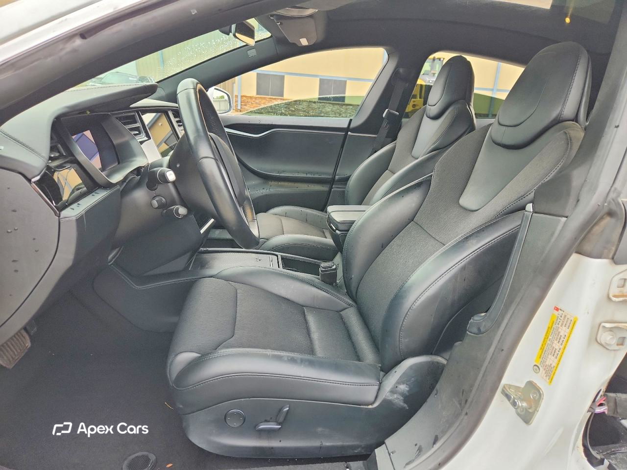 Tesla Model S 2018