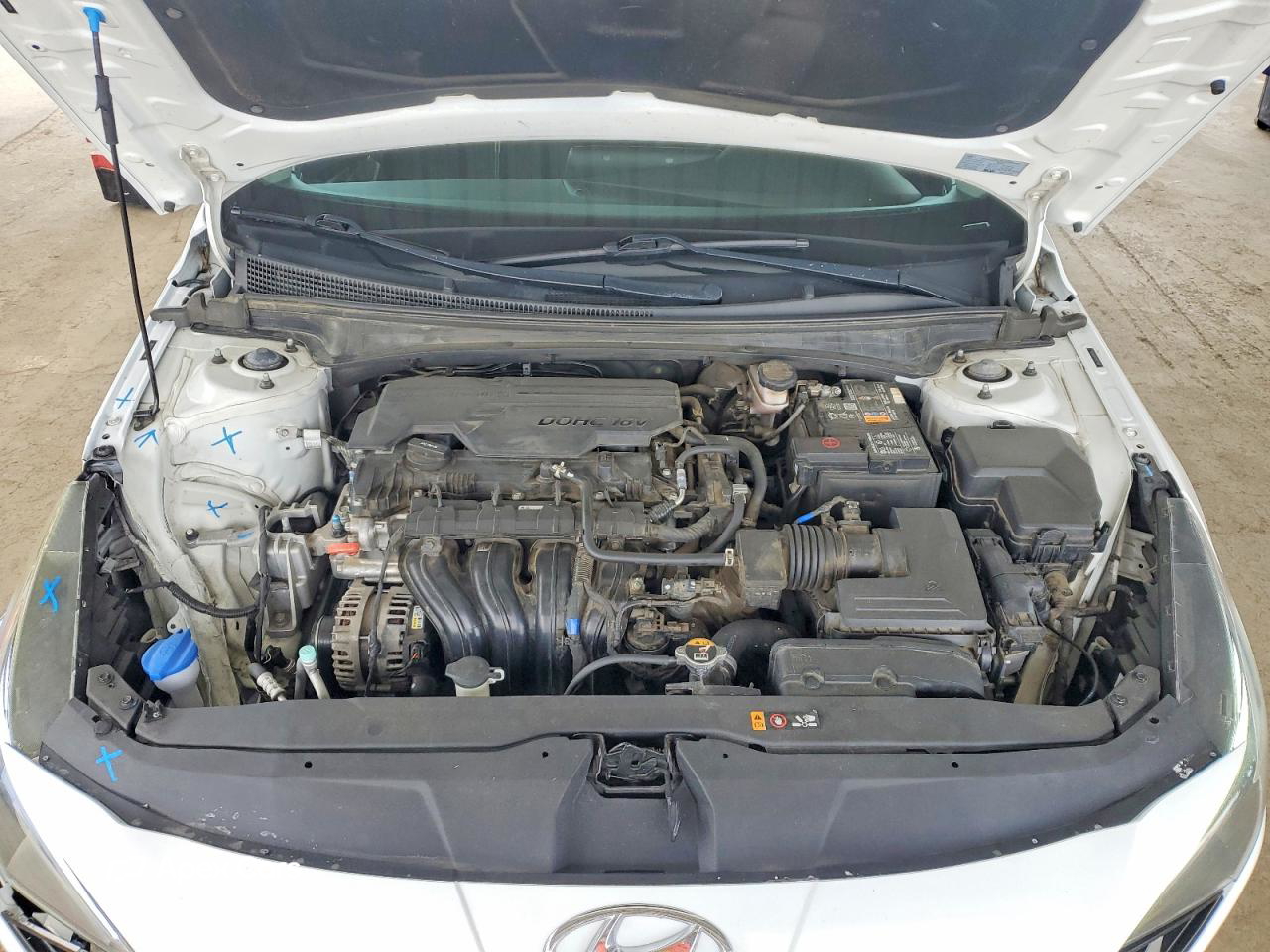 Hyundai Elantra 2023