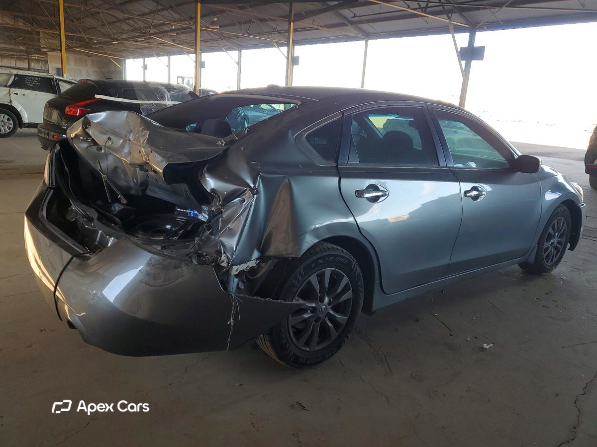 Nissan Altima 2015