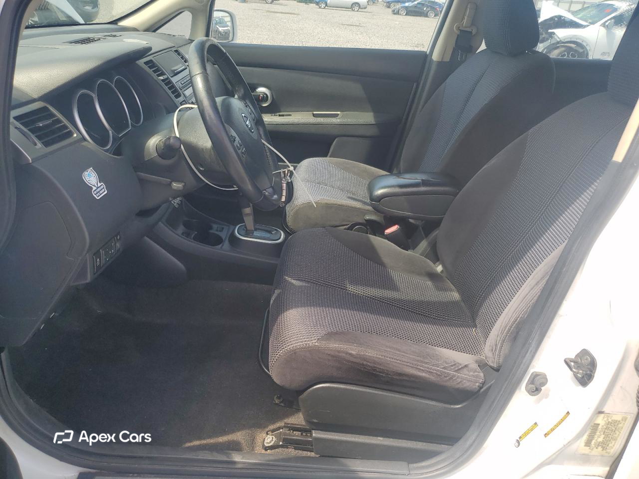 Nissan Versa 2011