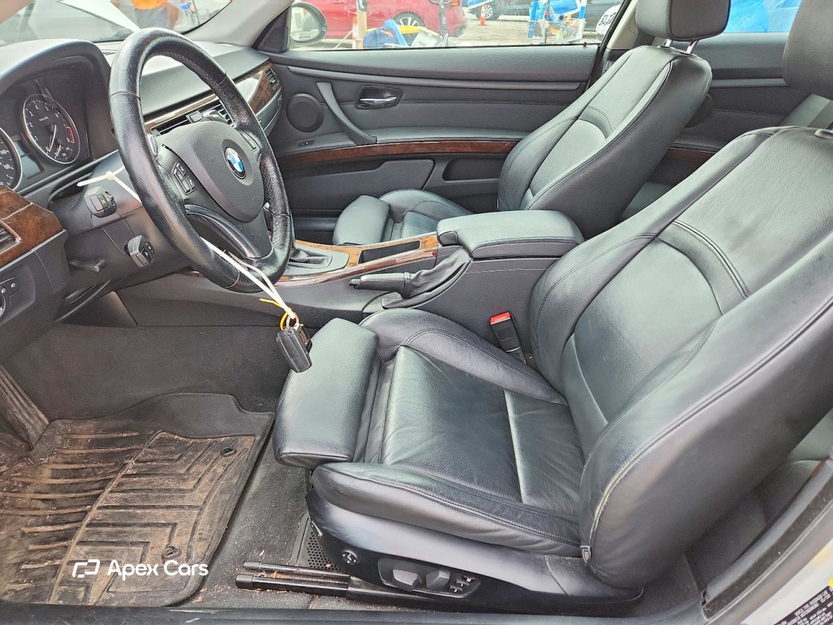 BMW Series 3 2009