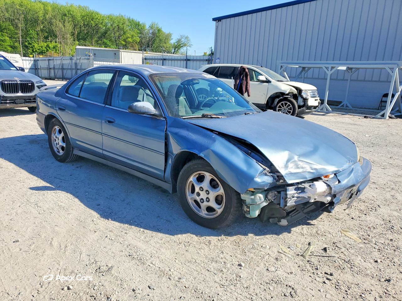 Oldsmobile Intrigue 1999