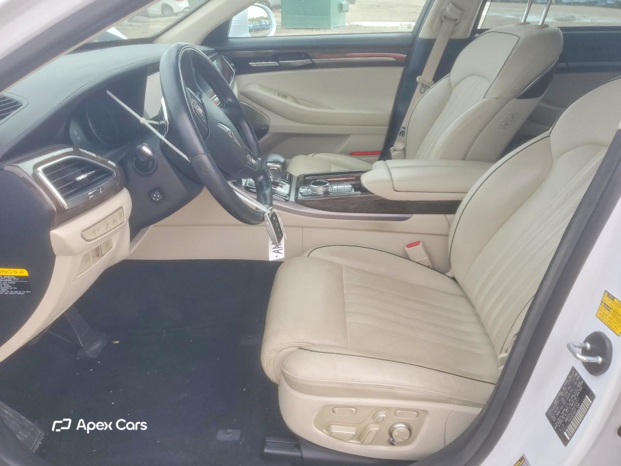 Genesis G90 2017