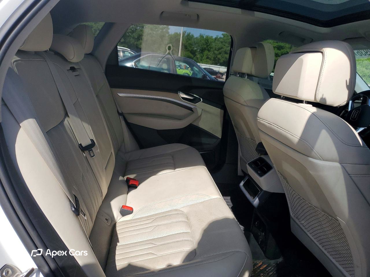 Audi e-tron 2019