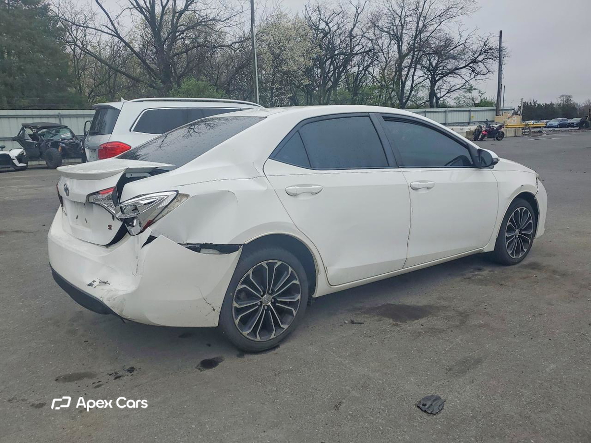 Toyota Corolla 2015