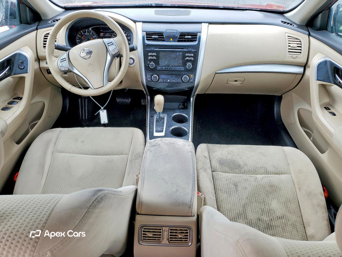 Nissan Altima 2015