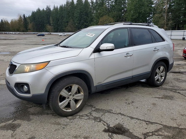 Kia Sorento 2012 - Image 1 of 13