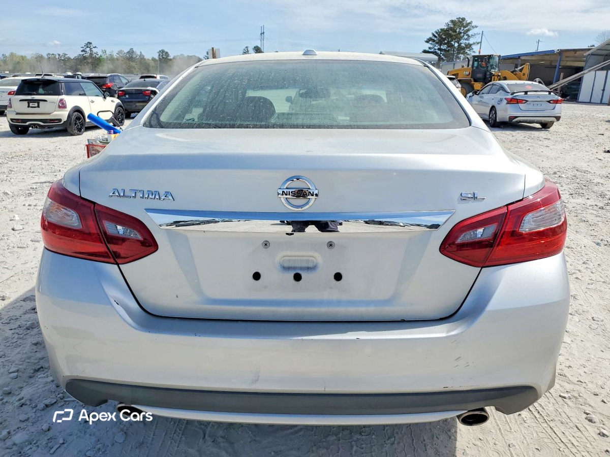 Nissan Altima 2018