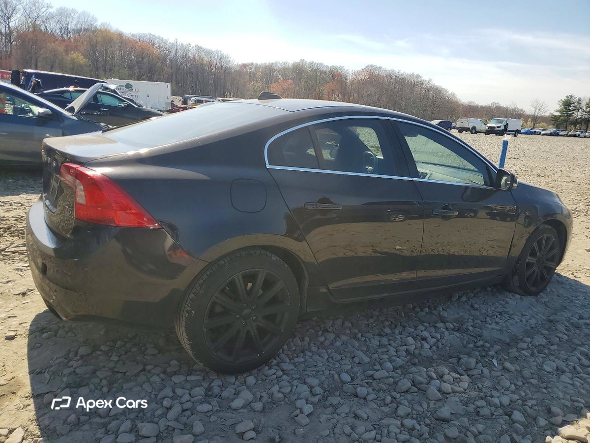 Volvo S60 2015