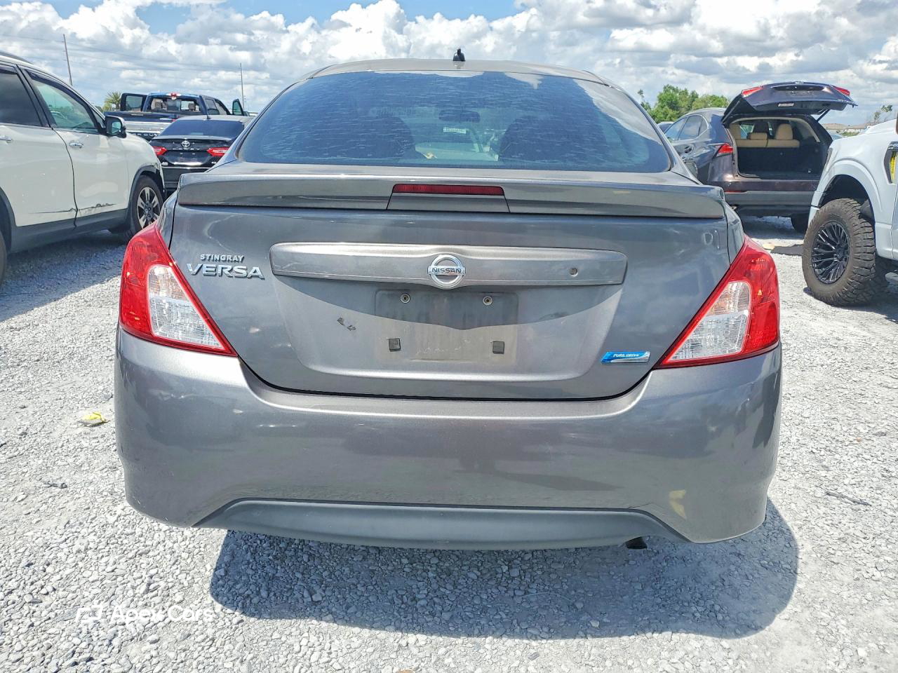 Nissan Versa 2016