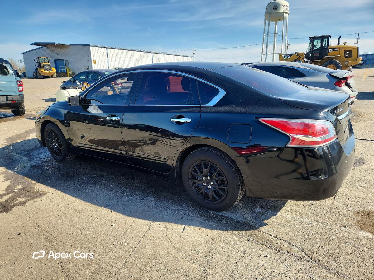 Nissan Altima 2015