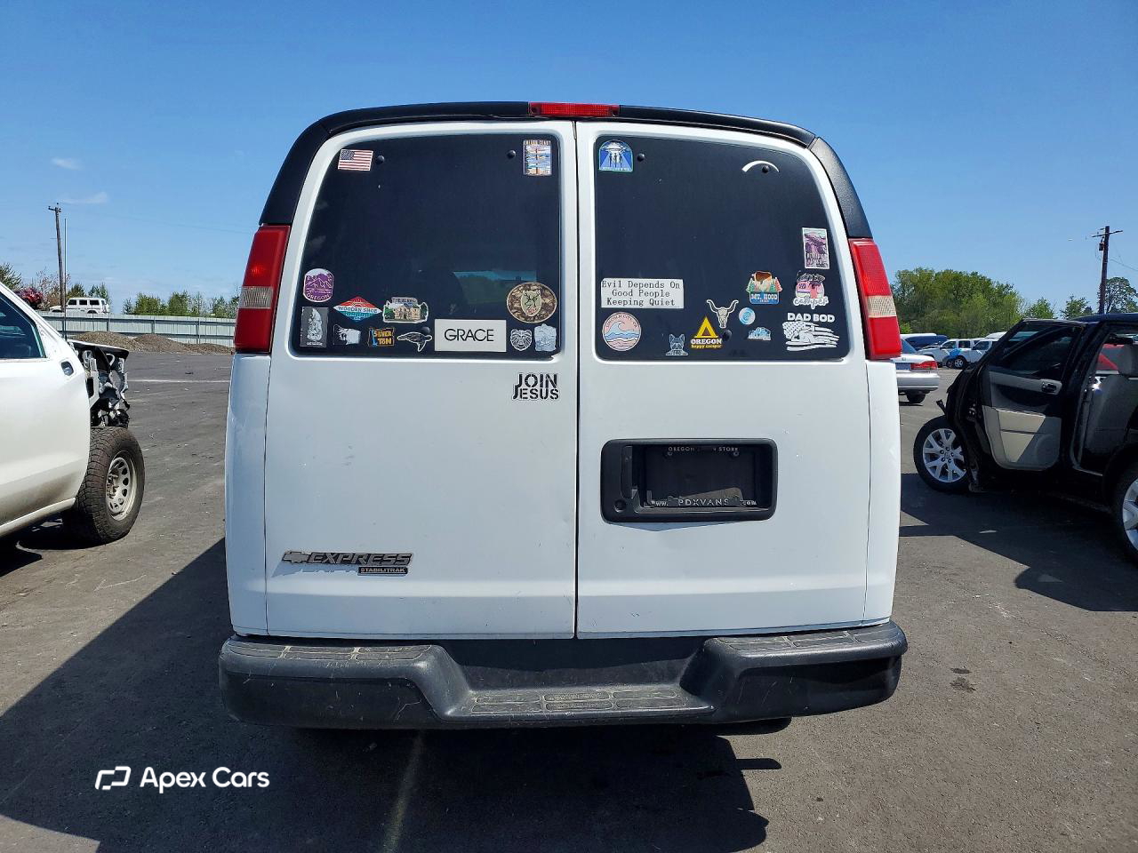 Chevrolet Express 2013