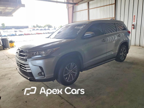 Toyota Highlander 2018 - Image 1 of 13