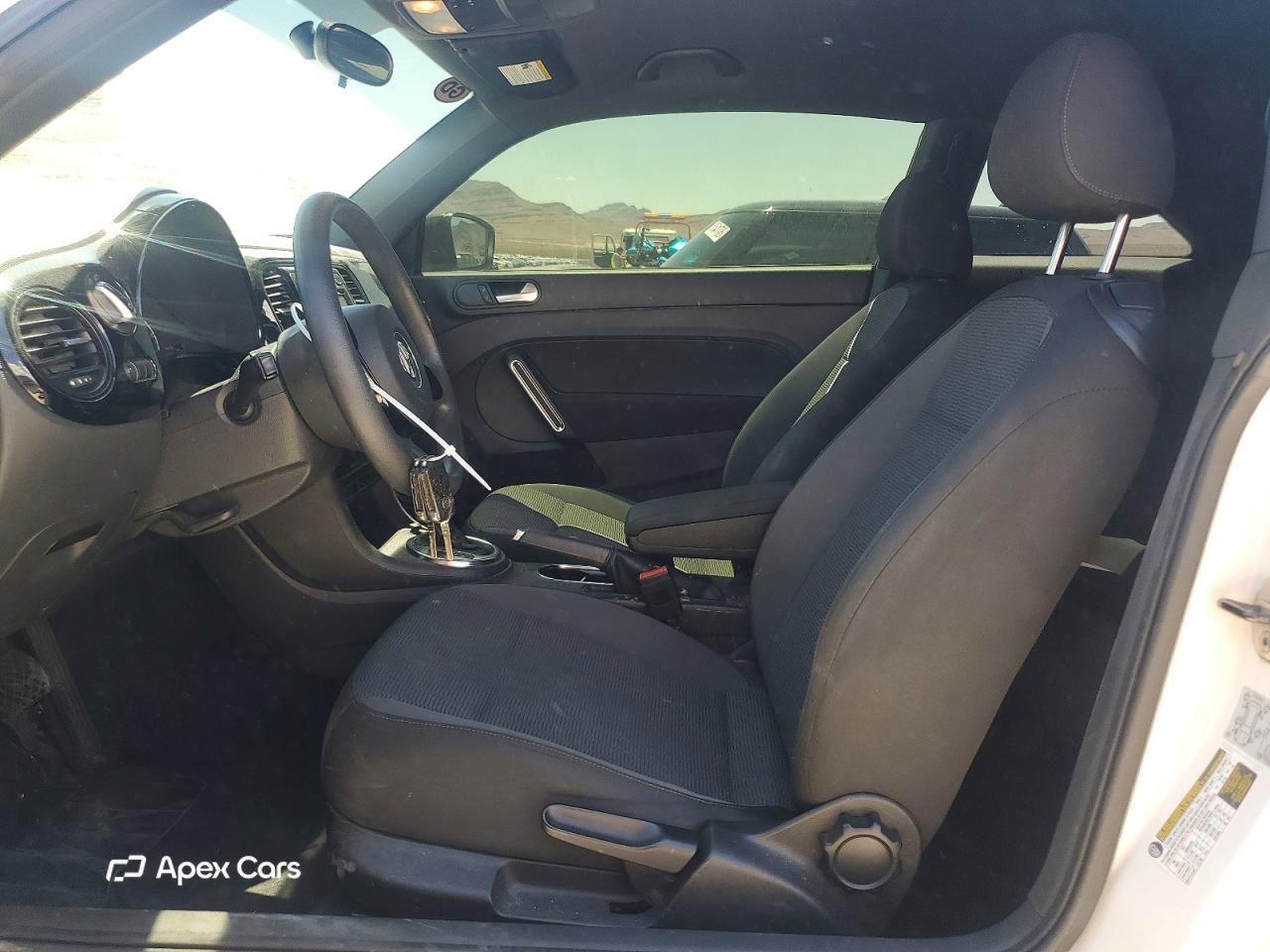 Volkswagen Beetle 2013