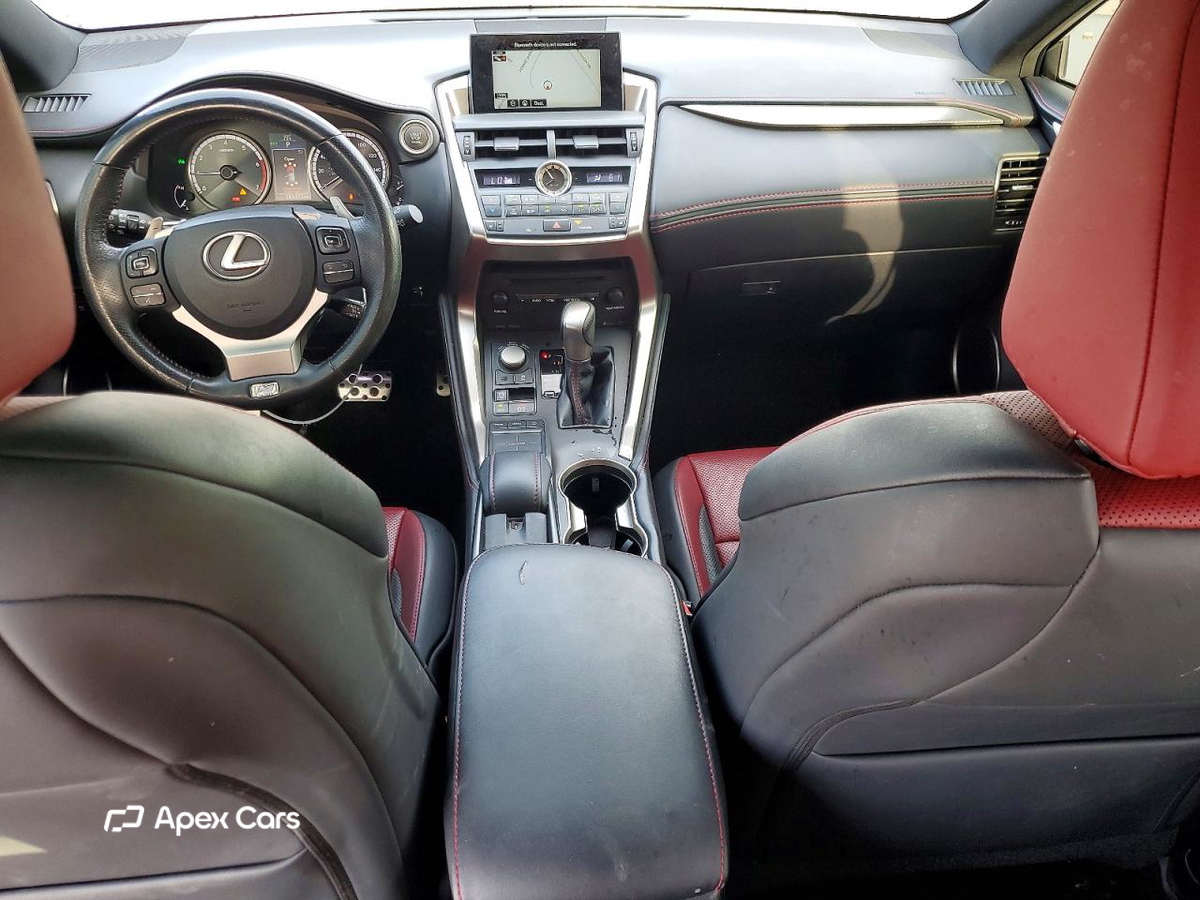 Lexus NX 2015