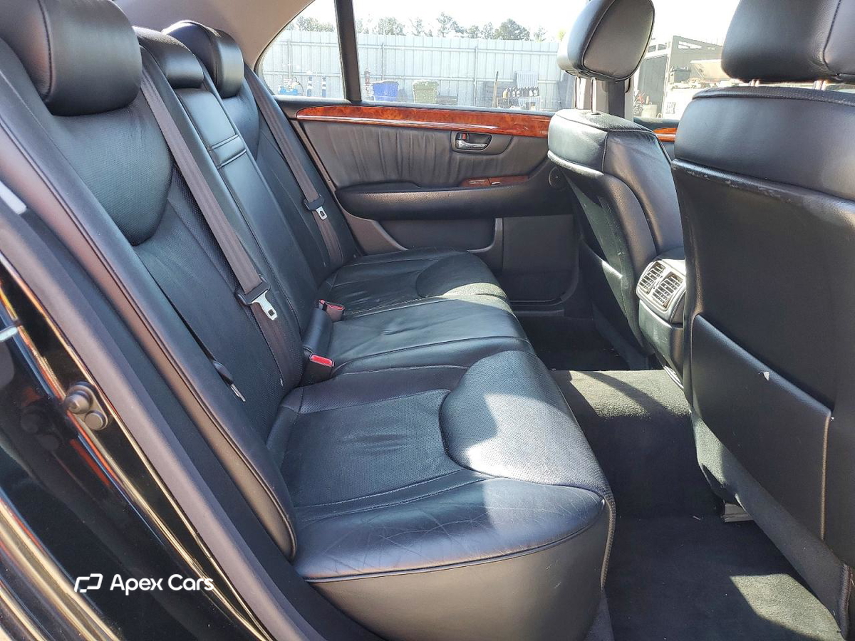 Lexus LS 2005