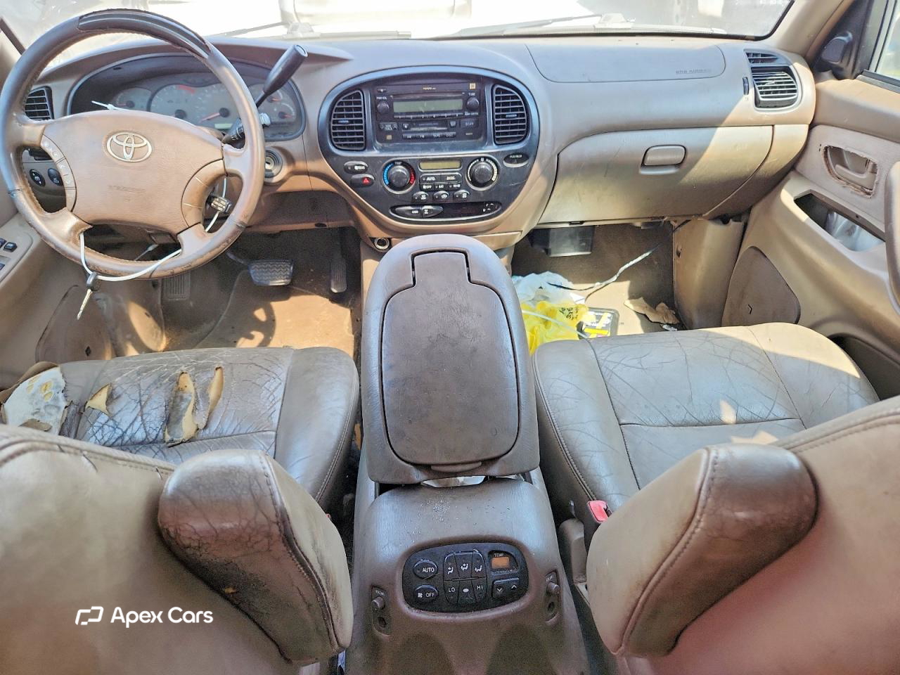 Toyota Sequoia 2004