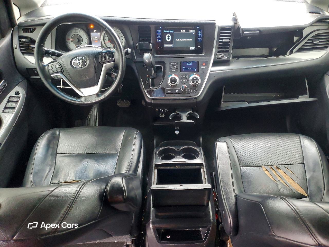 Toyota Sienna 2015