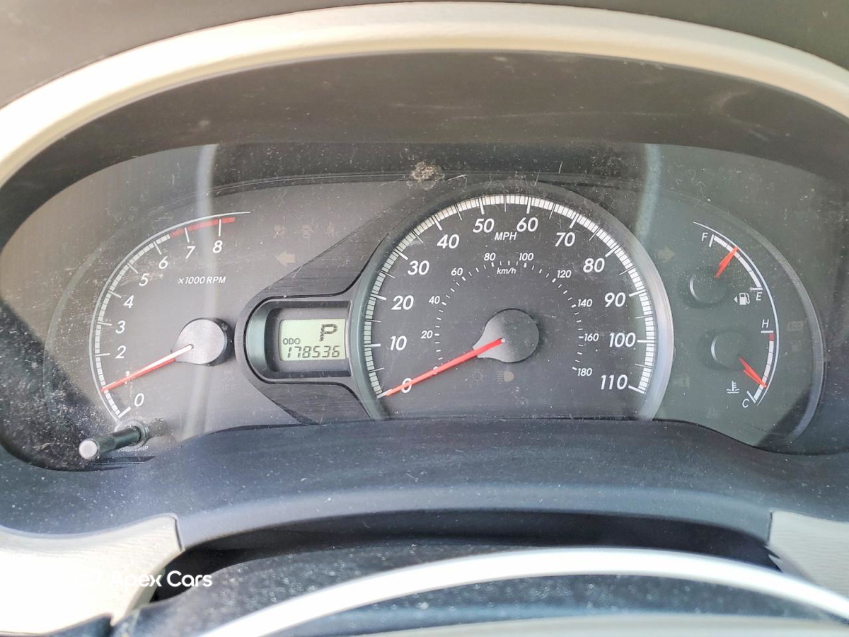 Toyota Sienna 2011