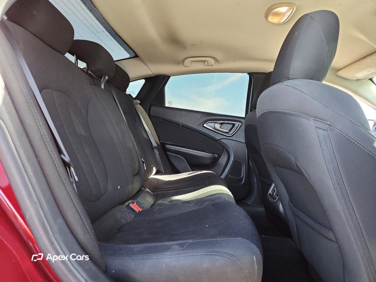 Chrysler 200 2016