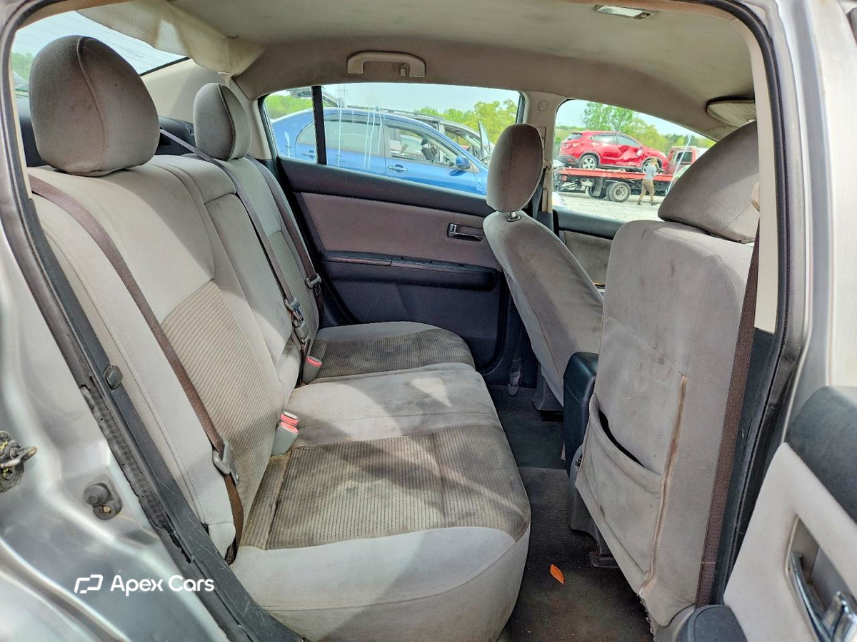 Nissan Sentra 2012