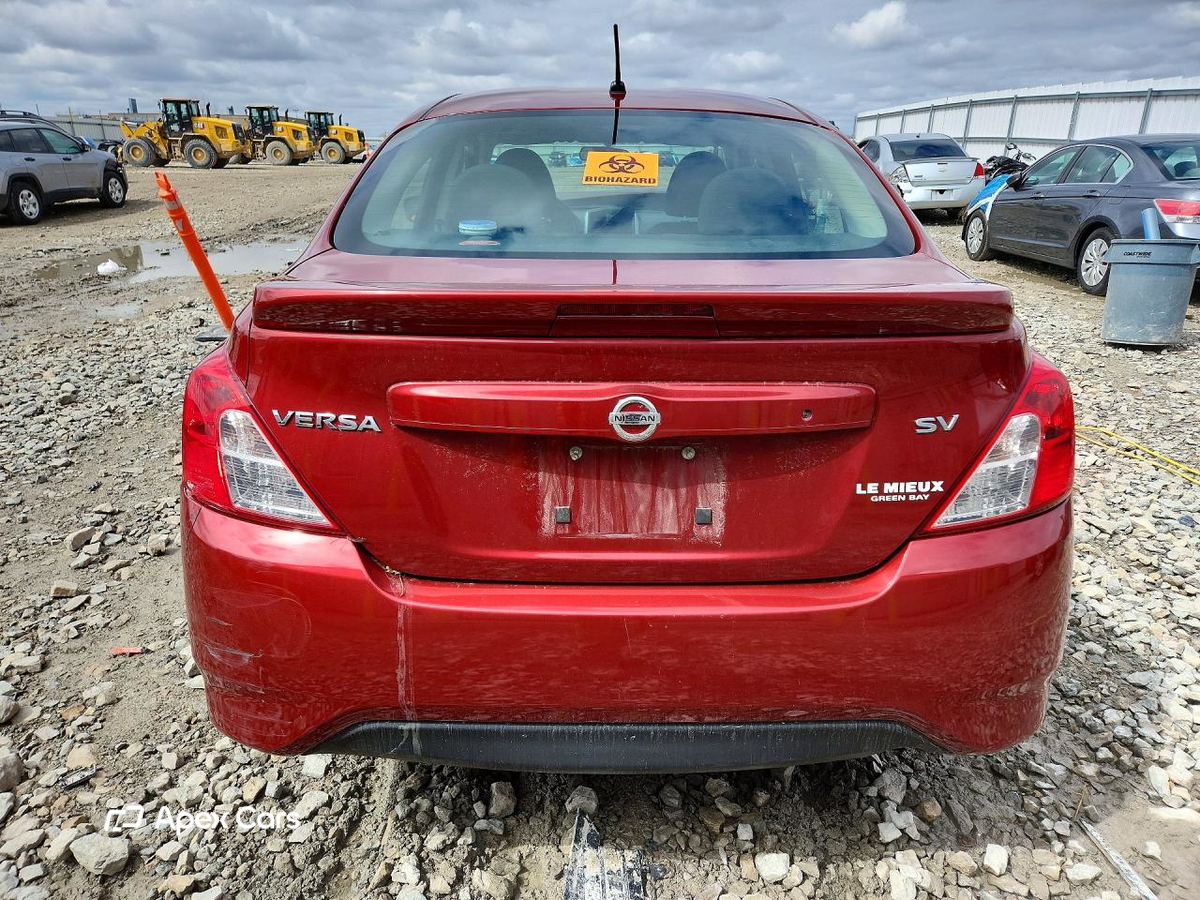 Nissan Versa 2018