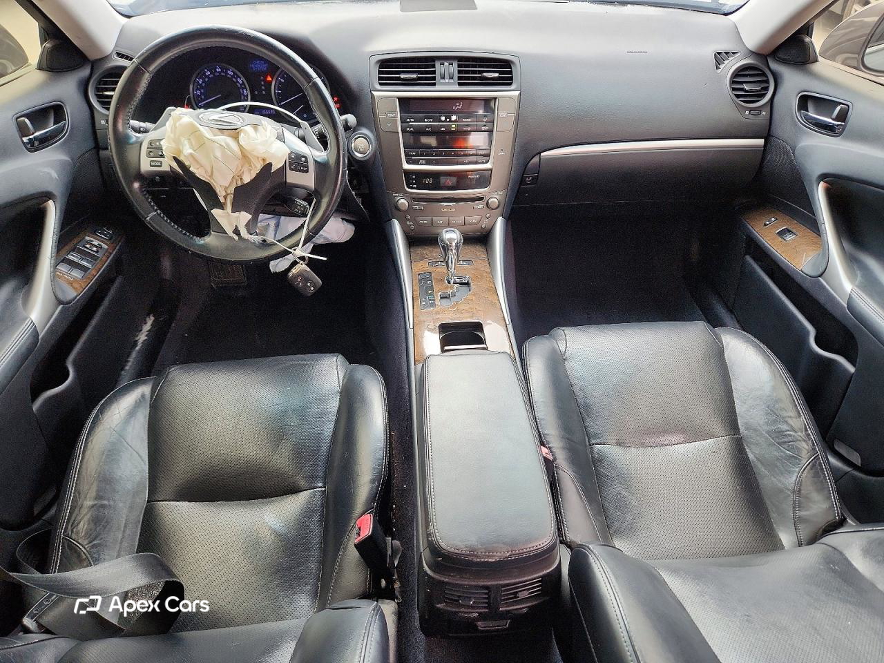Lexus IS 2012