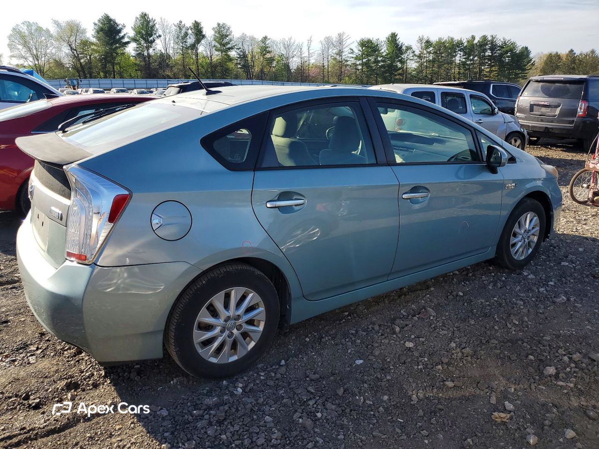 Toyota Prius 2012