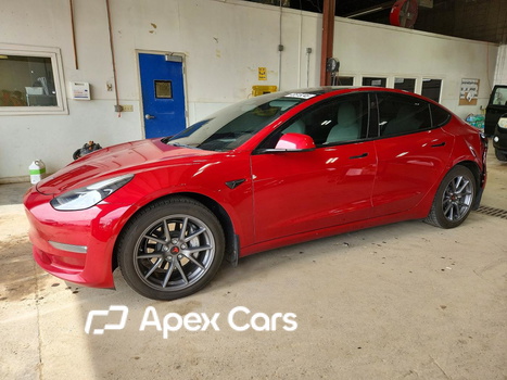 Tesla Model 3 2022 - Image 1 of 12