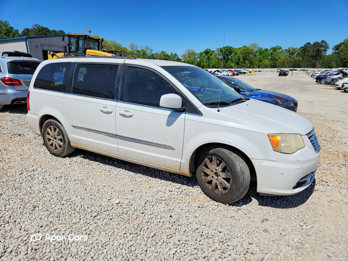 Chrysler Voyager 2013