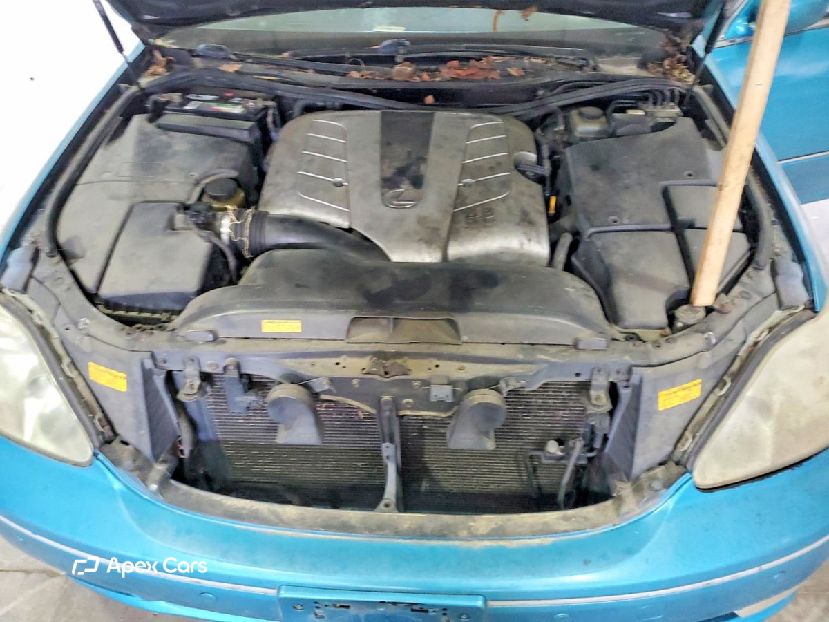 Lexus LS 2004