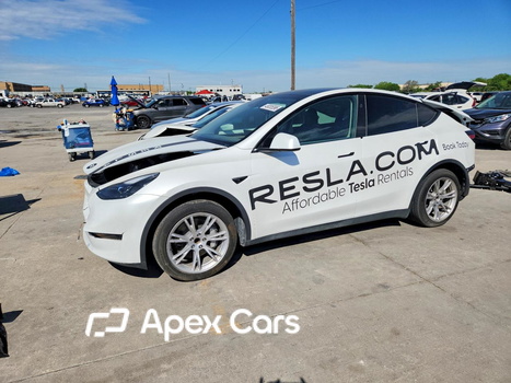 Tesla Model Y 2024 - Zdjęcie 1 z 13