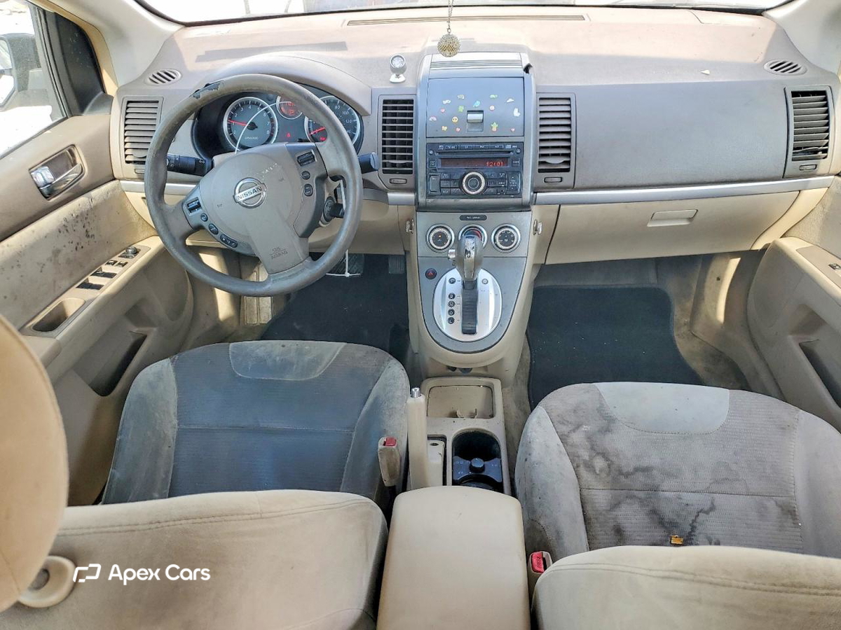 Nissan Sentra 2012