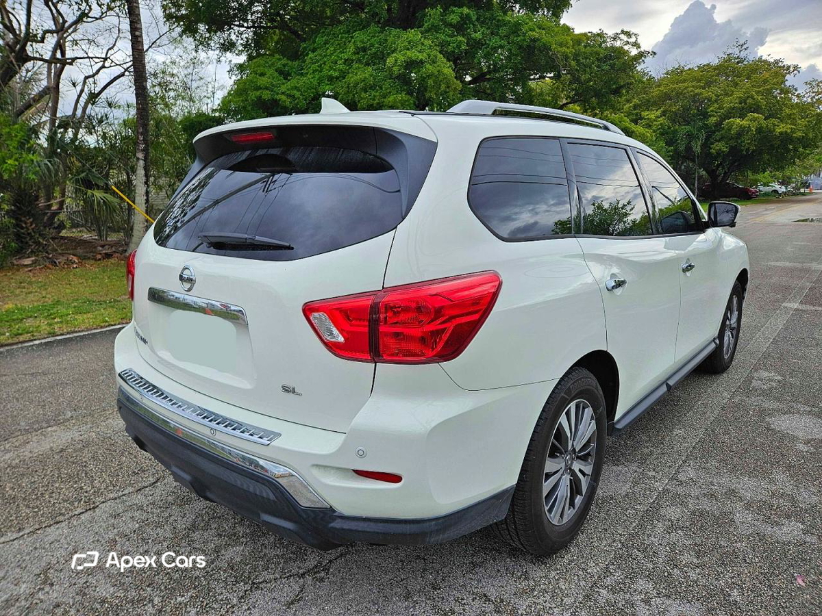 Nissan Pathfinder 2019