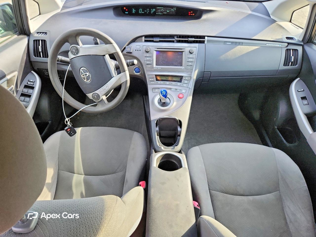 Toyota Prius 2012