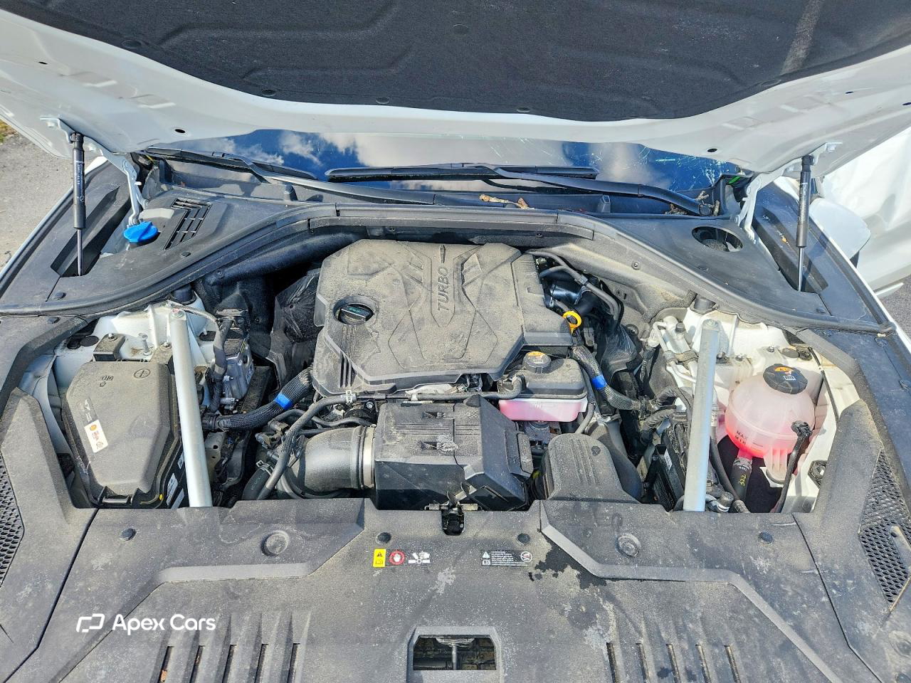 Genesis GV70 2025